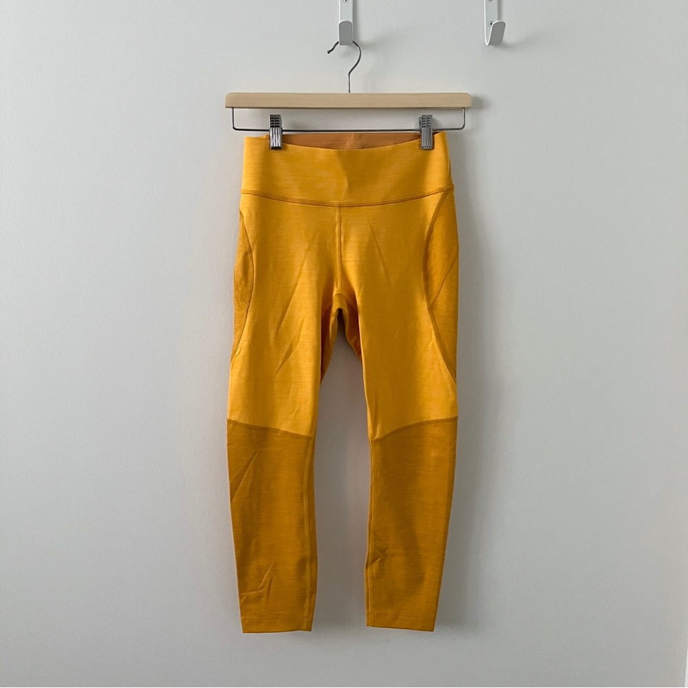 Outdoor Voices - Cropped Legging (Size Small)